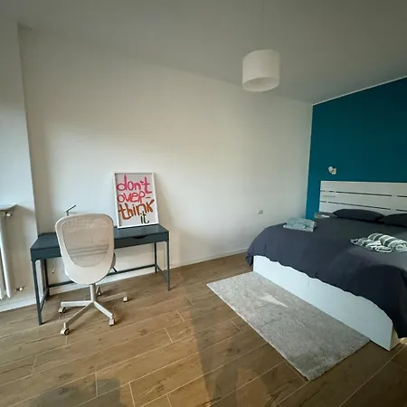Appartement Design And Comfort In Cso Lodi