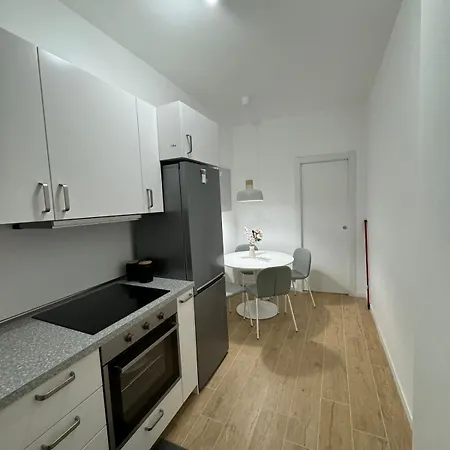 Apartman Design And Comfort In Cso Lodi Milánó